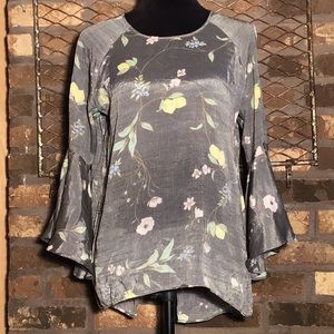 Lauren Conrad shimmer blouse  gray floral angel sleeves S
